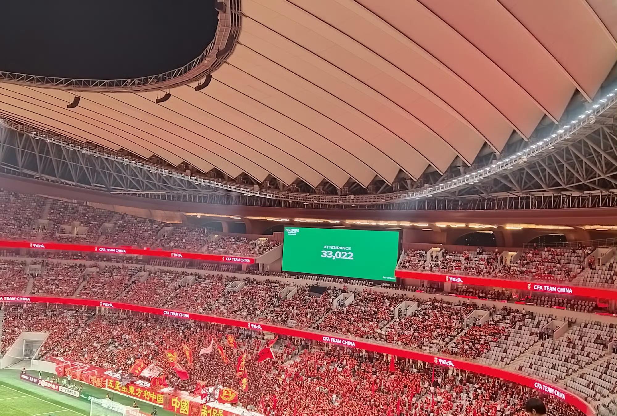 广州队今夜刷新队史纪录，志在荷甲名次提升，震撼外界，控场能力受关注的简单介绍-开云网站